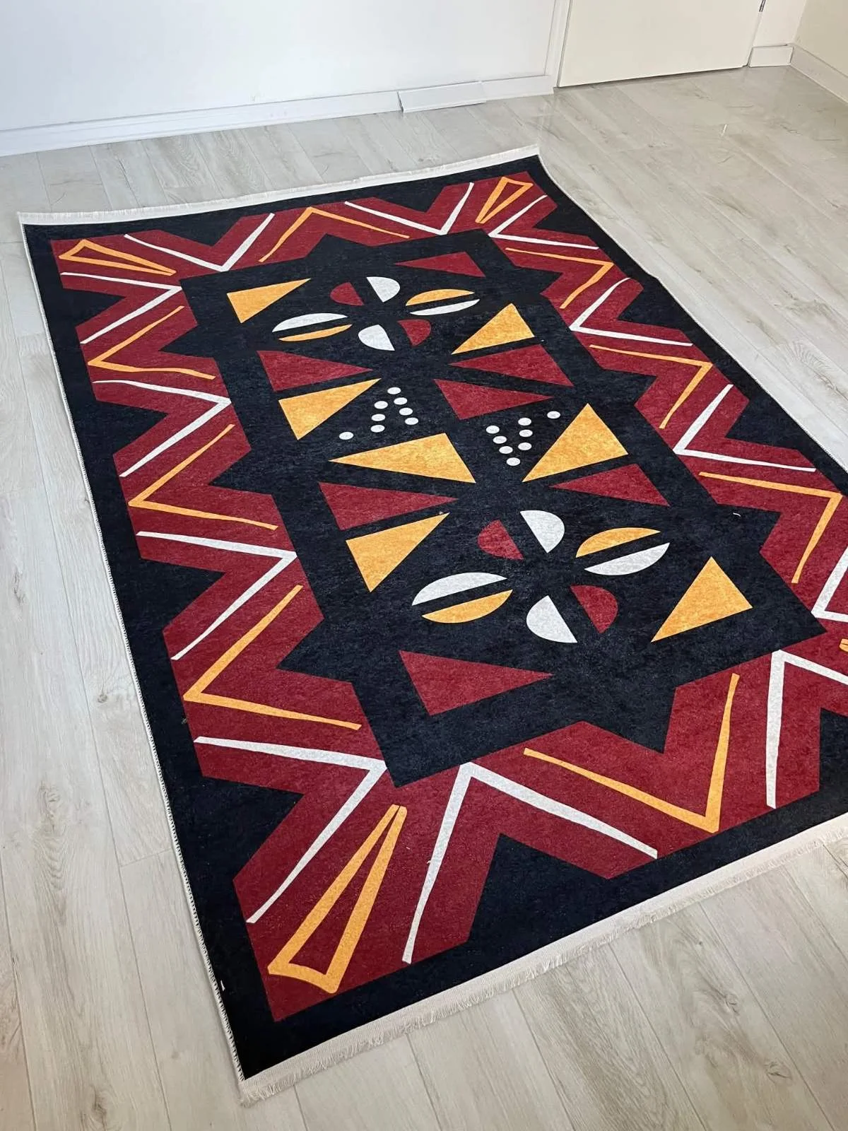 Tepih Afro, etno crveno-žuti